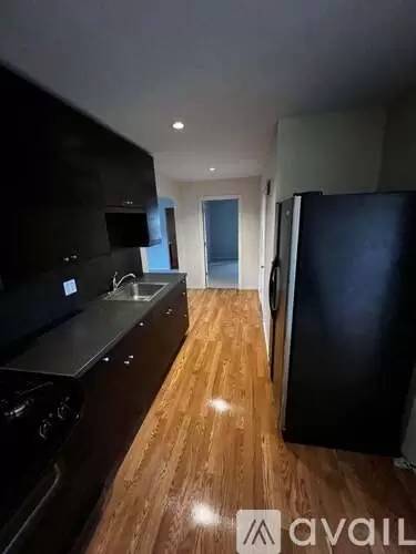 Main picture of 26 Cross St