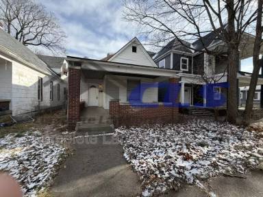 Main picture of 36 Gilbert Ave