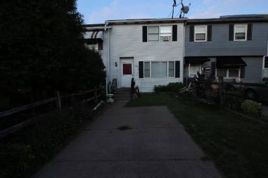 Main picture of 182 Hazle St