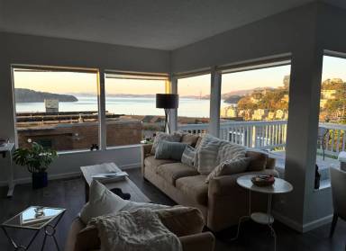Main picture of 2330 Paradise Dr