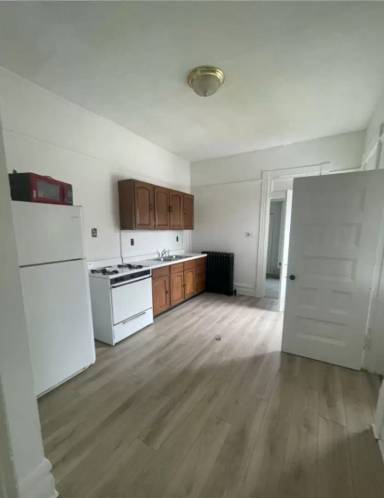 Main picture of 721 Brown St