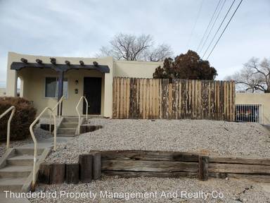 Main picture of 513 Pine St SE