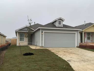 Main picture of 10418 Seguin Chase