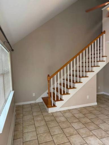 Main picture of 4667 Cary Ln