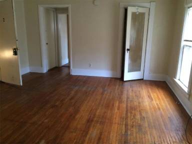 Main picture of 828 W 4th St