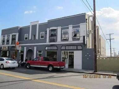 Main picture of 7964 Fountain Ave