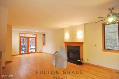 Main picture of 1401 N Artesian Ave