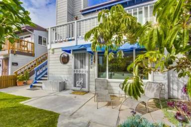 Main picture of 802 - 804 Island Ct