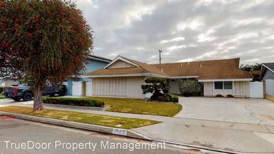 Main picture of 16372 Duchess Ln