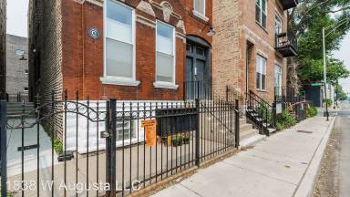 Main picture of 1838 W Augusta Blvd