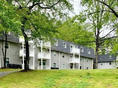 Main picture of Creekside Apartments