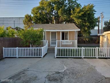 Main picture of 3365 W 132nd St