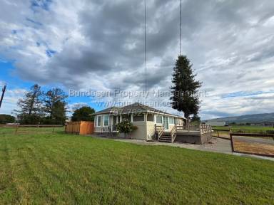 Main picture of 811 Old Adobe Rd