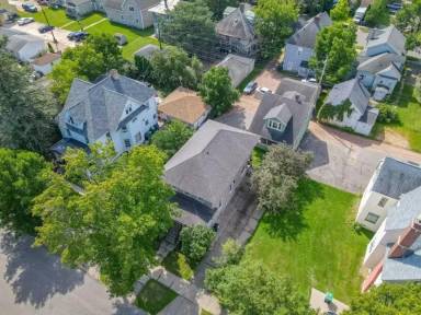 Main picture of 607 Grant St