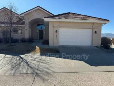 Main picture of 13952 Paradise Villas Grv