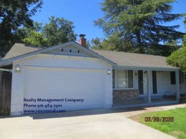 Main picture of 3012 El Camino Ave