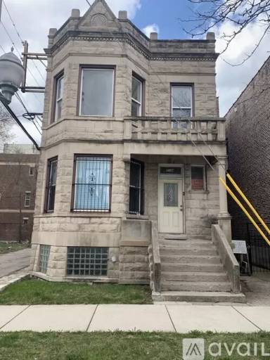 Main picture of 3144 W Lexington St