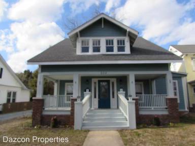 Main picture of 604 S Church St