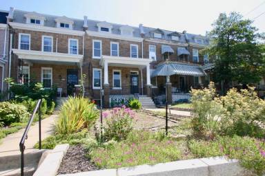 Main picture of 3921 Illinois Ave NW