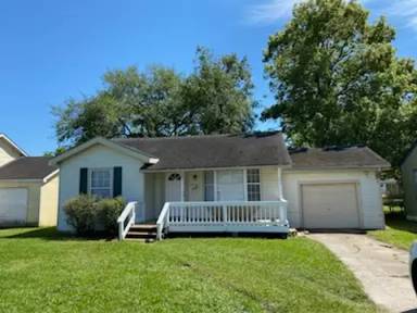 Main picture of 3133 South Dr