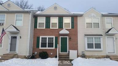 Main picture of 126 Mahogany Dr