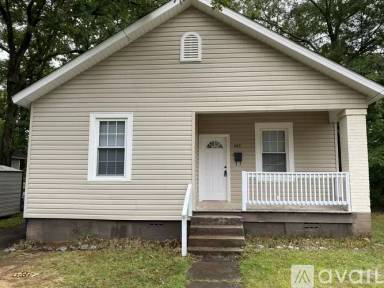 Main picture of 442 Gentry St