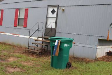 Main picture of 2576 Leland Rd