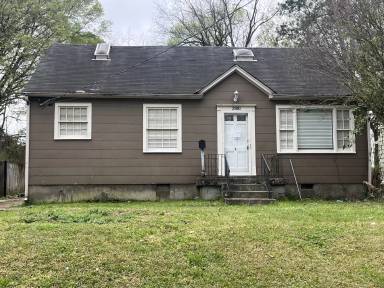 Main picture of 2917 Walker Ave