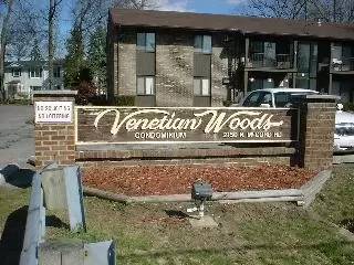 Main picture of Venetian Woods