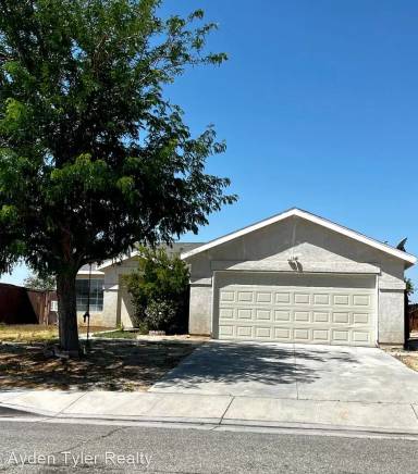 Main picture of 3749 Hatcher Pl