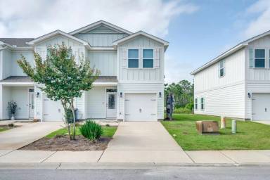 Main picture of 89 Crossing Ln