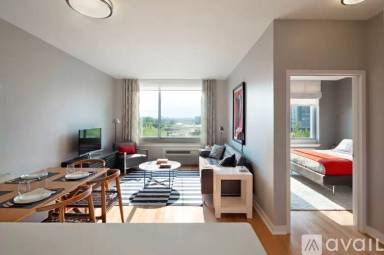 Main picture of 180 Marin Blvd