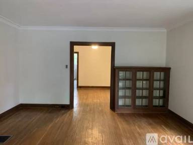 Main picture of 125 Clinton Heights Ave