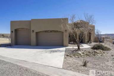 Main picture of 206 Tierra Verde Cir