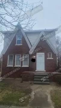 Main picture of 15645 Park Grove St