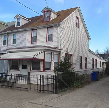 Main picture of 415 Dorrance St