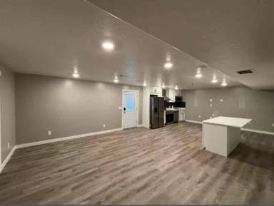 Main picture of 1427 W Dairy Ln