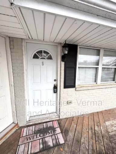 Main picture of 101-103 W Martin Luther King Jr Blvd