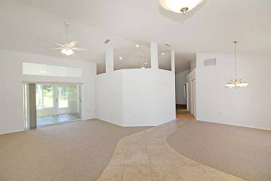 Main picture of 347 Woodvale Dr