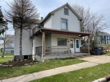 Main picture of 614 N 4th St