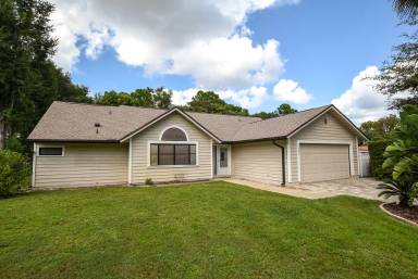 Main picture of 2853 Neil Rd