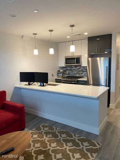Main picture of 2446 89th St