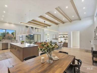 Main picture of 4535 E Copper Point Dr
