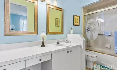 Main picture of 831 Lake Orchid Cir
