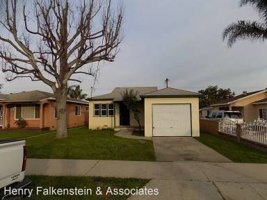 Main picture of 1526 N Banning Blvd