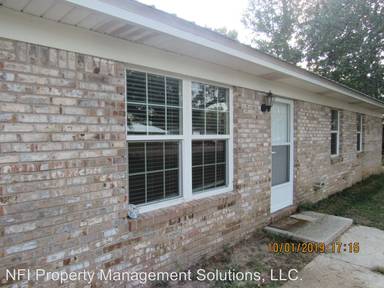 Main picture of 4895 Crowder St