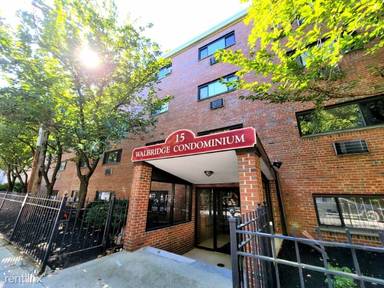 Main picture of 15 Walbridge St