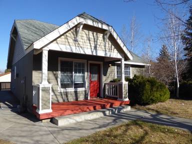 Main picture of 640 SW Hillwood Ct
