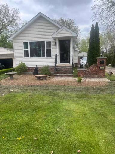 Main picture of 1237 Elmwood Rd