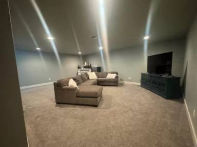 Main picture of 1831 Lone Pine Dr
